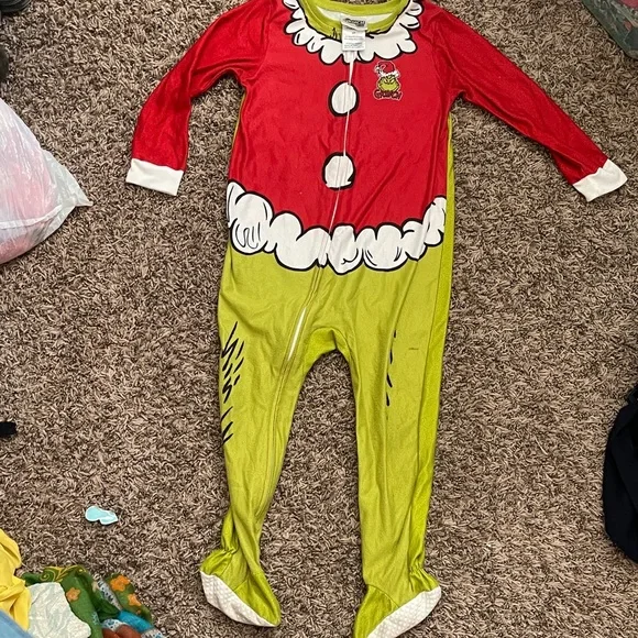 The Grinch toddler size 4 onesie, Halloween costume or pajama - Picture 1 of 9